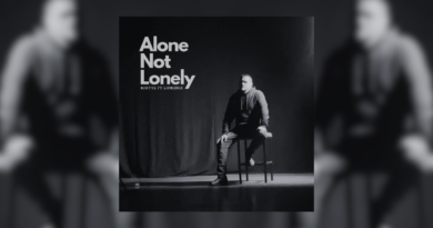 4orty2 ft Lumiinix – Alone Not Lonely